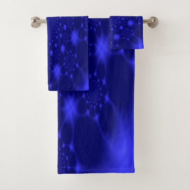 Ensemble de serviettes de bain bleu éblouissant (En situation)