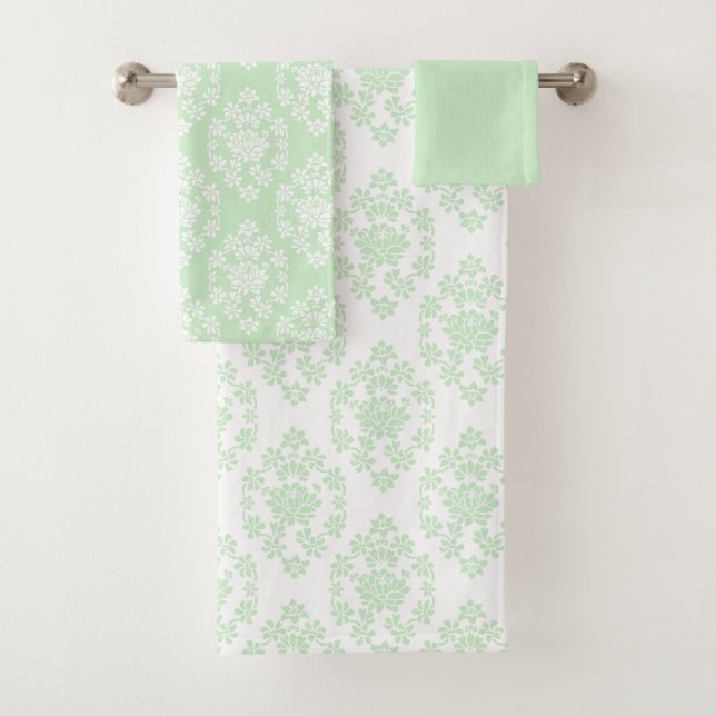 Ensemble de serviettes de bain en damas vert à la  (En situation)
