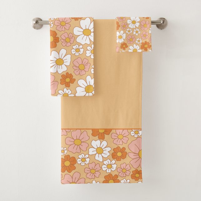 Ensemble de serviettes de bain florales orange et  (En situation)