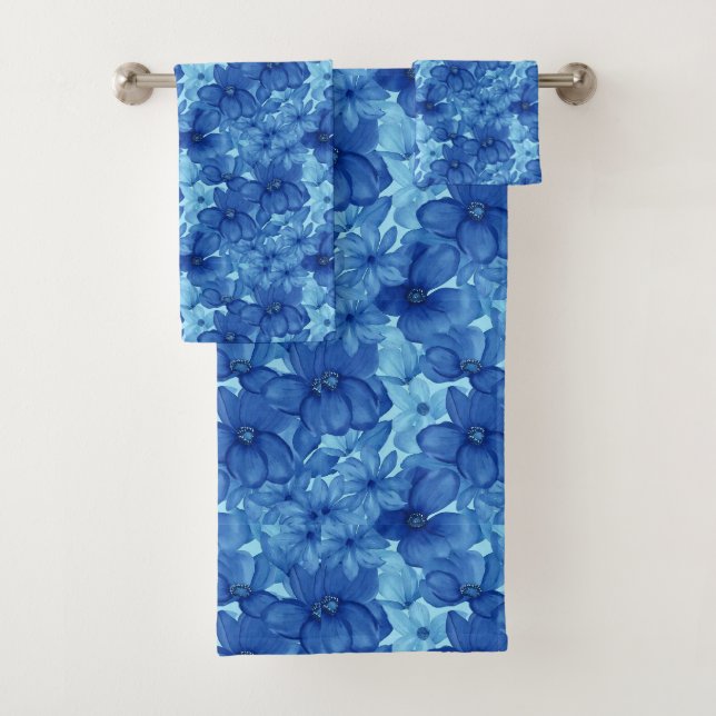 Ensemble de serviettes florales d'aquarelle bleu v (En situation)