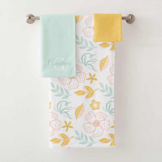 Ensemble de serviettes florales monogrammées (En situation)