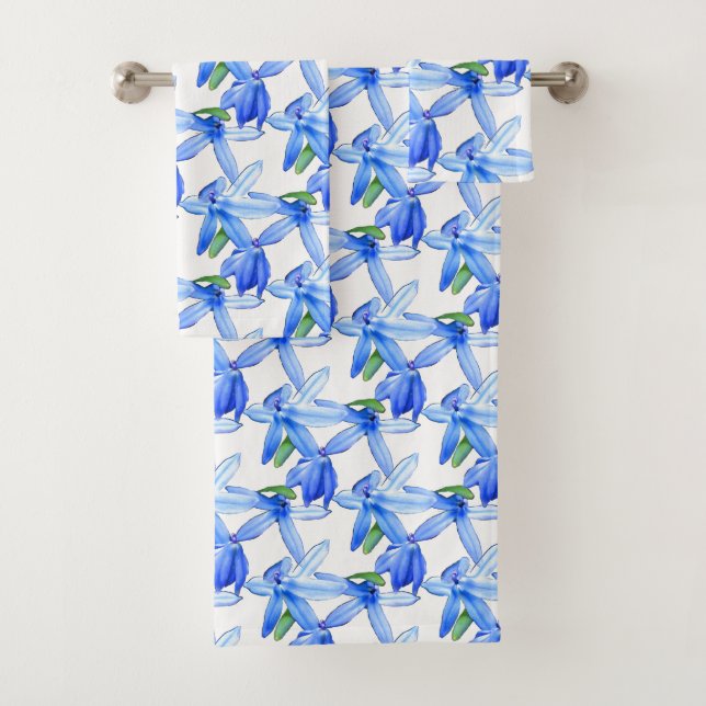 Ensemble floral blanc assez bleu de serviette de (En situation)