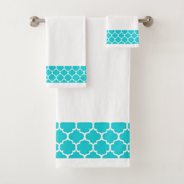 Ensemble turquoise de serviette de salle de bains (En situation)