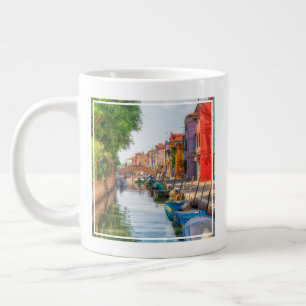 Entdecken Sie den lebendigen Charme von Burano Jumbo-Tasse