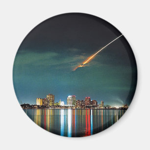 Entdecken Sie den Magneten über West Palm Beach Magnet