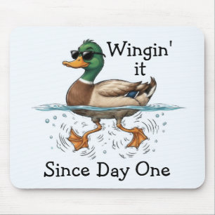 Ente, die es einfach drauf ankommen lässt mousepad