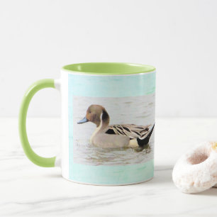 Ente in der Tasse Wasser