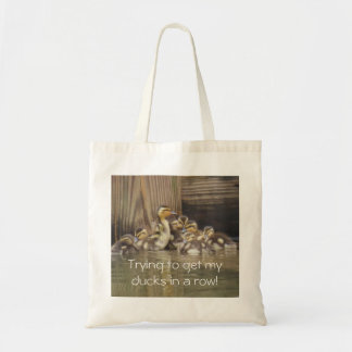 Enten in einer Row Tote Tasche