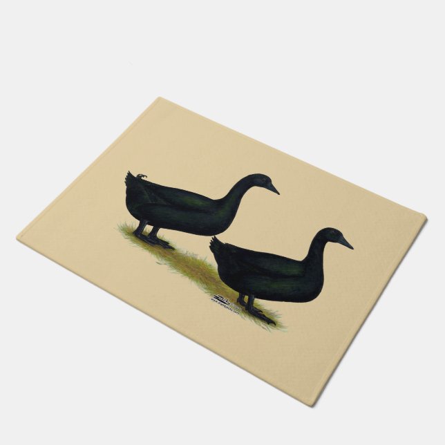 Enten: Schwarze Cayugas Fußmatte (Schrägansicht)