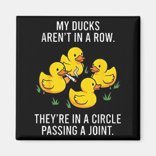 Enten sind nicht in einer Reihe in einem Kreis Pin Magnet