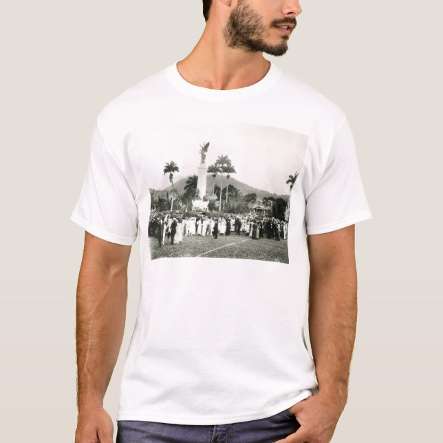 Enthüllung des Kriegs-Denkmals T-Shirt (Vorderseite)