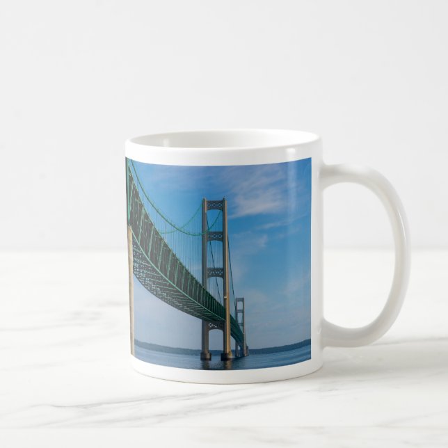 Entlang der Mackinac Bridge Coffee Tasse (Rechts)