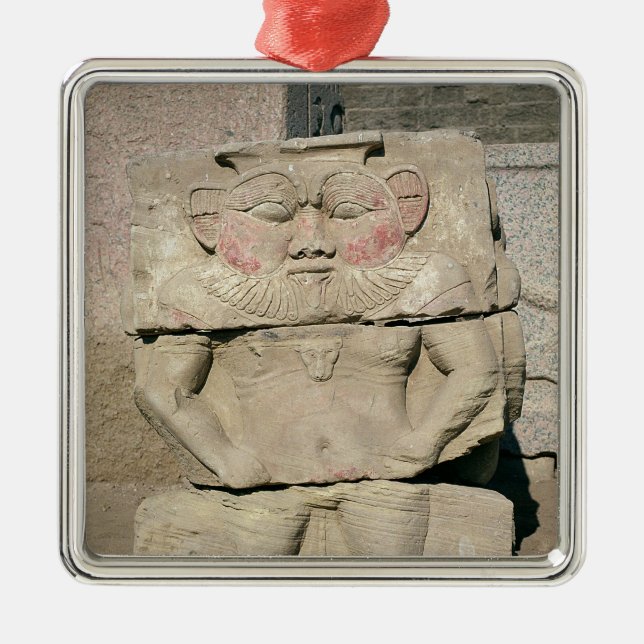 Entlastung des ägyptischen Haushaltsgottes, Bes Silbernes Ornament (Vorne)