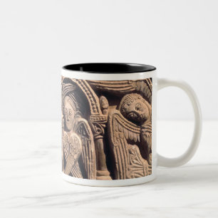 Entlastung, die Heilige mit einem Seraph darstellt Zweifarbige Tasse