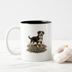 Entlebucher Sennenhund – Erst Arbeiten dann Kusche Zweifarbige Tasse