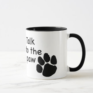 Entretien dans la tasse de patte