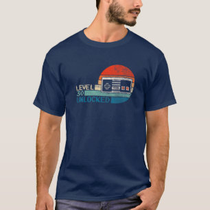 Entriegelter Videospielsteuerelement der Stufe 30 T-Shirt