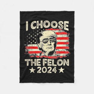 Entscheiden Sie sich für The Felon 2024 Funny Repu Fleecedecke