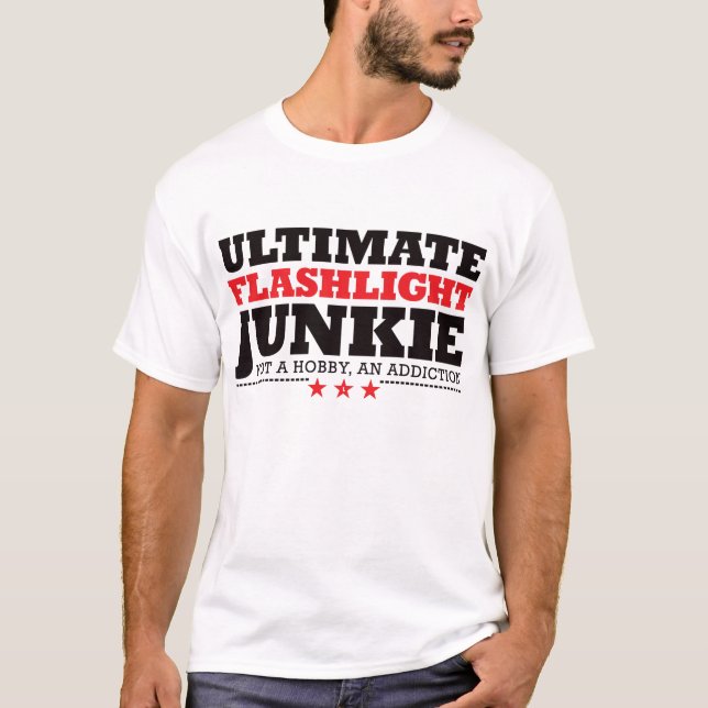 Entscheidender Taschenlampen-Junkie - Rot T-Shirt (Vorderseite)