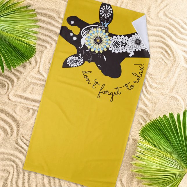 Entspannen - Gelber Funky Lustiger Giraffe Strandtuch (Von Creator hochgeladen)