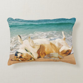 Entspannen Sie sich am Strand in Walisisch Corgi Dekokissen