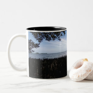 Entspannendes Naturstrandfoto am Golf von Florida Zweifarbige Tasse