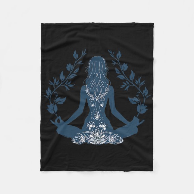 Entspannte Yoga-Position  Fleecedecke (Vorderseite)