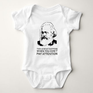 Enttäuschter Marx Baby Strampler