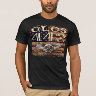 Entwurf Oldsmobiles 442 gegen abgefressene Flagge T-Shirt