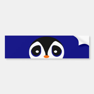Entzückender Cartoon, der Penguin späht Autoaufkleber