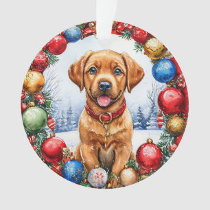 Entzückender Welpe umgeben von Weihnachtsdekoratio Ornament