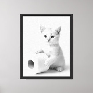 Entzückendes weißes Kätzchen hält Toilettenpapier Leinwanddruck