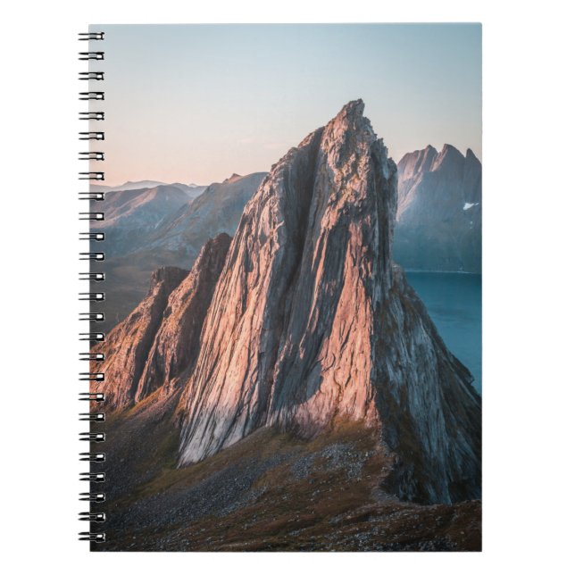 Epic Mountain Norwegen Notizblock (Vorderseite)