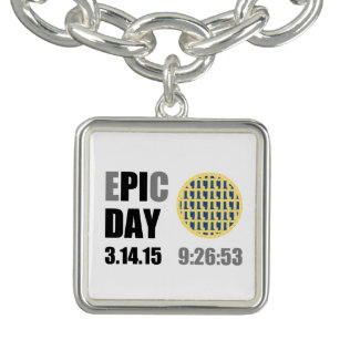 Epic Pi Day - E"PI"C Day Blueberry Lattice Pie Charm Armband