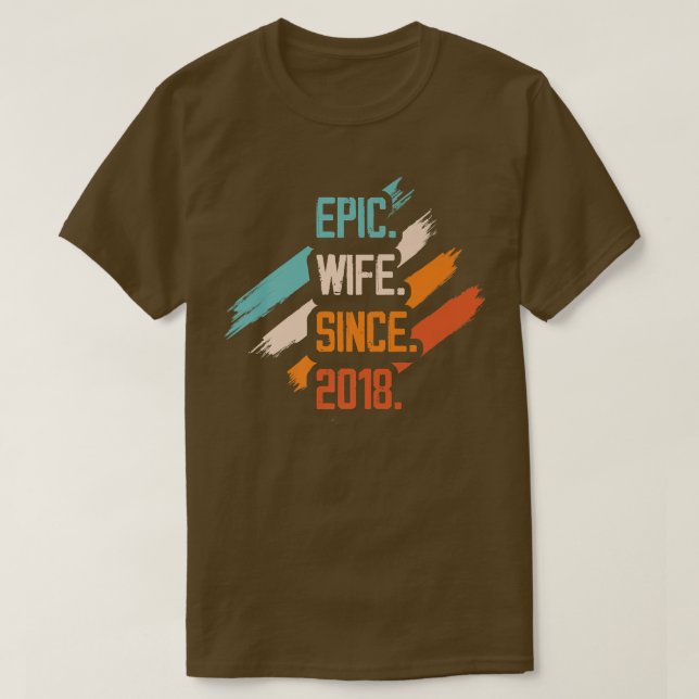 Epische Ehefrau seit 2018 Ehepaar Relati T-Shirt (Design vorne)
