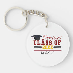 Équipement de graduation rouge et jaune