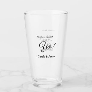 Er fragte sie sagte ja Verlobung einfach minimal Glas