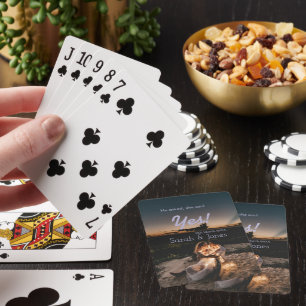 Er fragte sie sagte ja Verlobung einfaches Foto bl Spielkarten