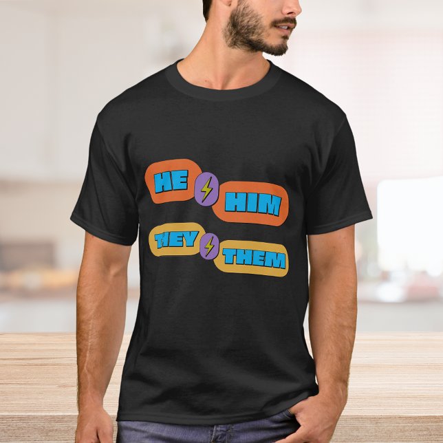 Er geschlechtt Pronouns T-Shirt (Von Creator hochgeladen)