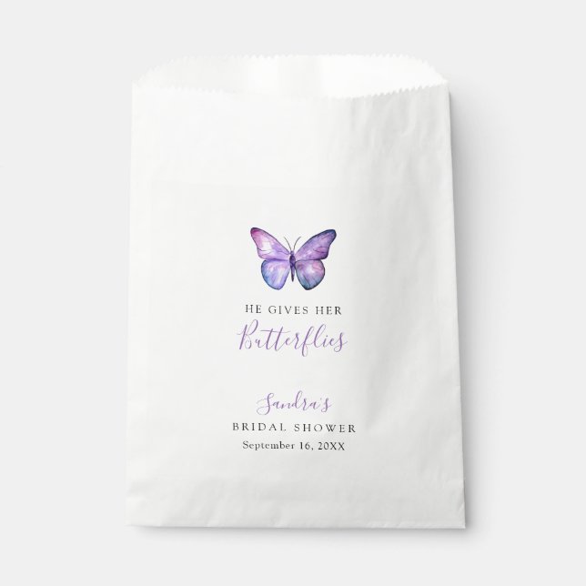 Er gibt ihr Schmetterlinge Brautparty Butterfly Geschenktütchen (Vorderseite)