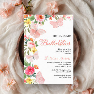 Er gibt mir Schmetterlinge Brautparty Floral Einladung