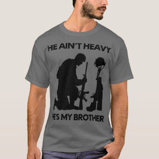 Er hasst heftig er mein Bruder 16 T-Shirt