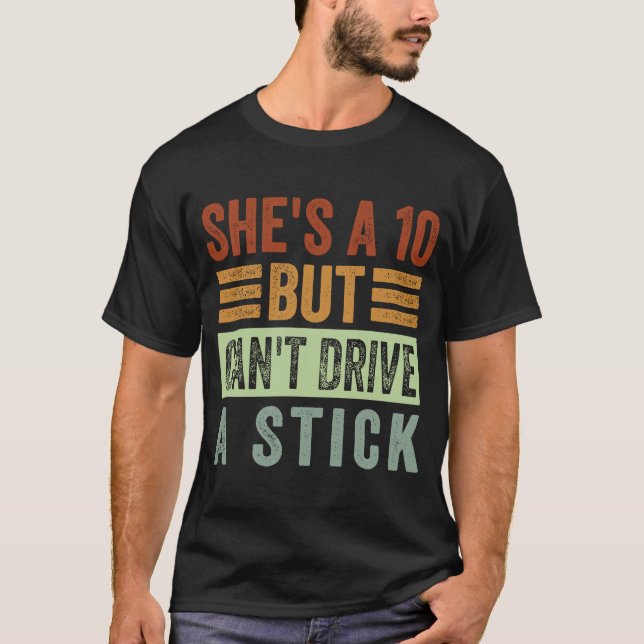 Er ist 10, kann aber keinen stick-sankastischen Me T-Shirt (Vorderseite)