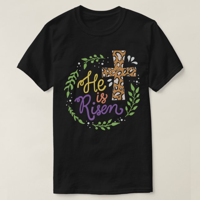 Er ist Christlicher Osterhappentag. T-Shirt (Design vorne)