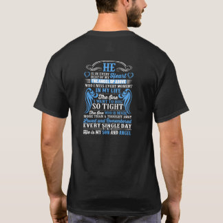 Er ist in jedem Herzschlag mein Sohn und Engel T-Shirt