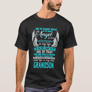 Er ist jeder Schlag meines Herzens der Engel über T-Shirt