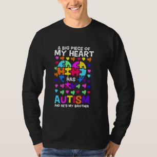 Er ist mein Bruder Autismus Bewusstsein Autismus A T-Shirt