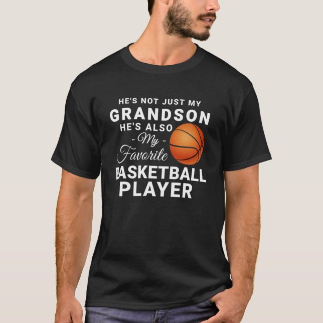 Er ist nicht nur mein Enkel, er ist der Lieblingsb T-Shirt (Vorderseite)
