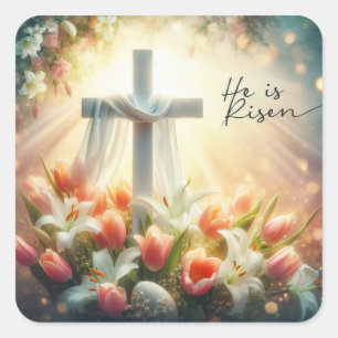 Er ist Risen Cross mit Osterlilies Quadratischer Aufkleber