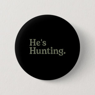Er jagt Ehefrau auf der Jagd nach der Sonne Button